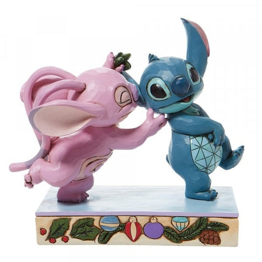 DISNEY - Stitch & Angel Mistletoe Kiss - Statuette Enesco '15x11.5cm'